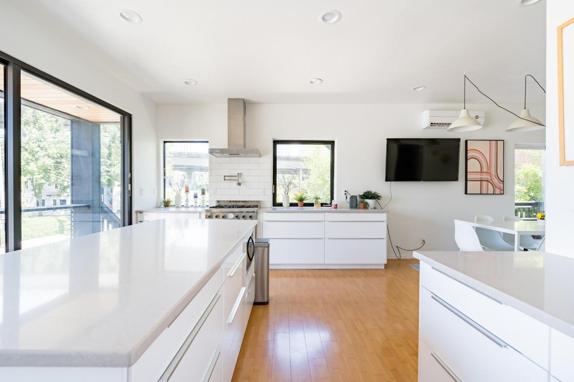 - Portland's Finest - Luxury Pearl District 4 Br Apartment *