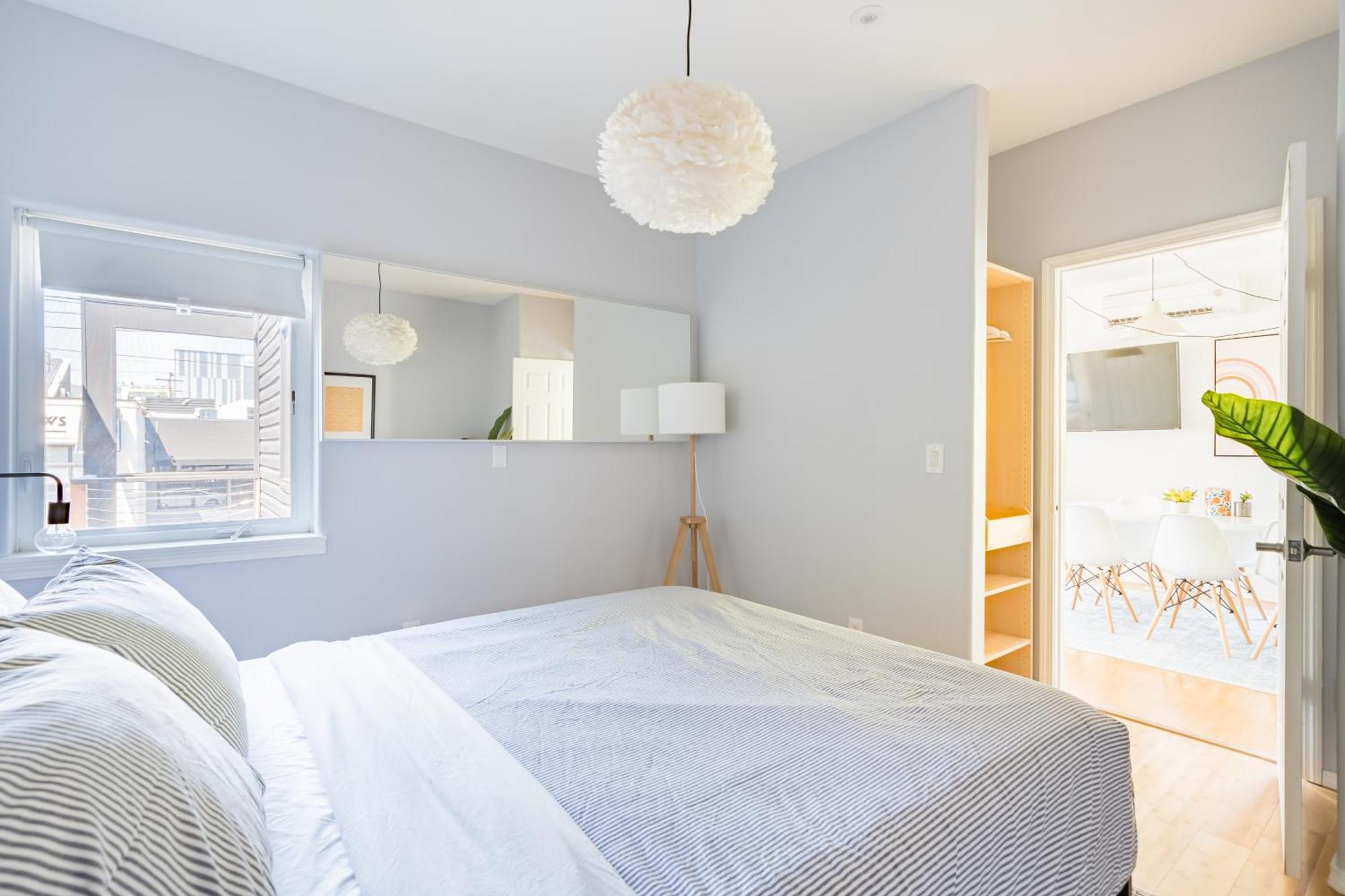 - Portland's Finest - Luxury Pearl District 4 Br *