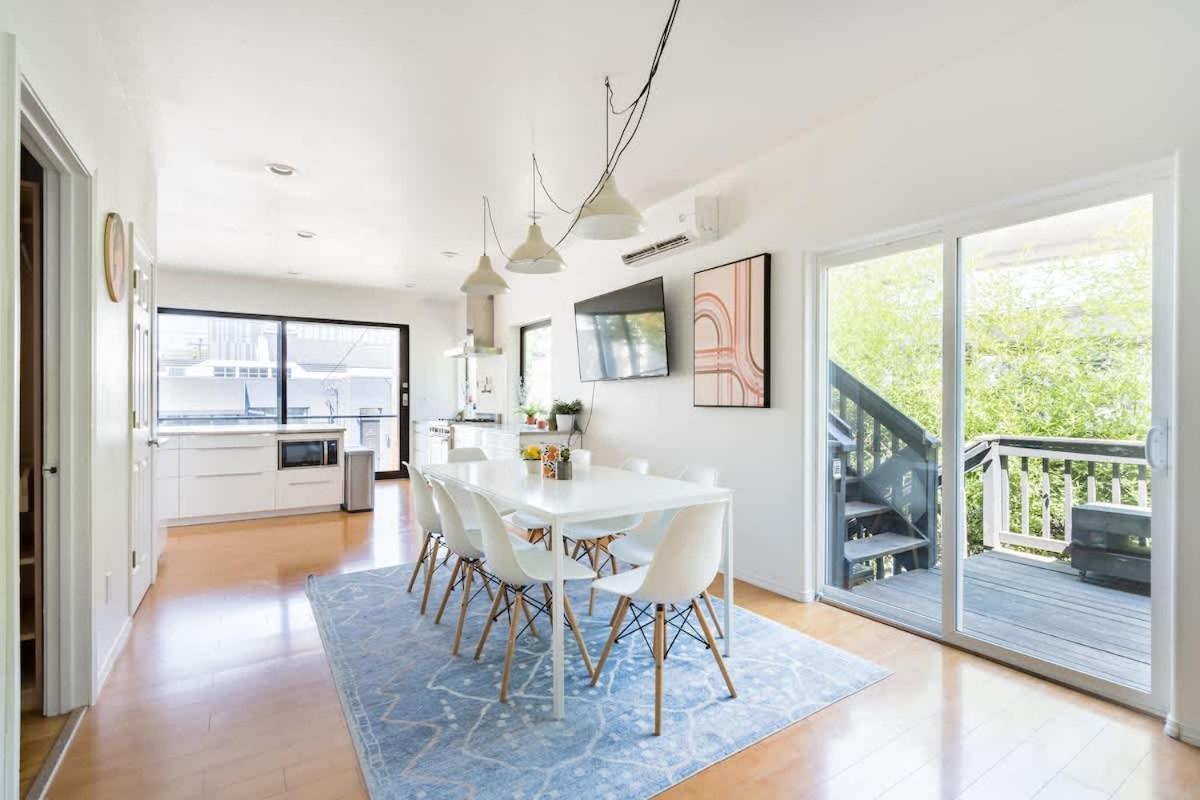 - Portland's Finest - Luxury Pearl District 4 Br Apartment